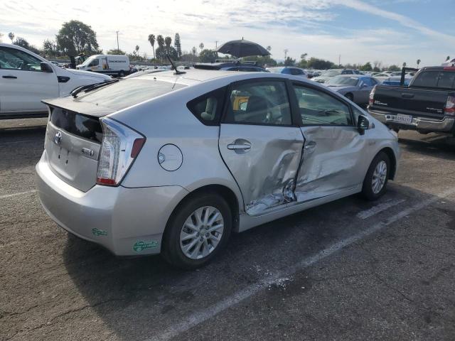 Image 3 of 2014 TOYOTA PRIUS PLUG-IN  2014 with VIN JTDKN3DP8E3052064