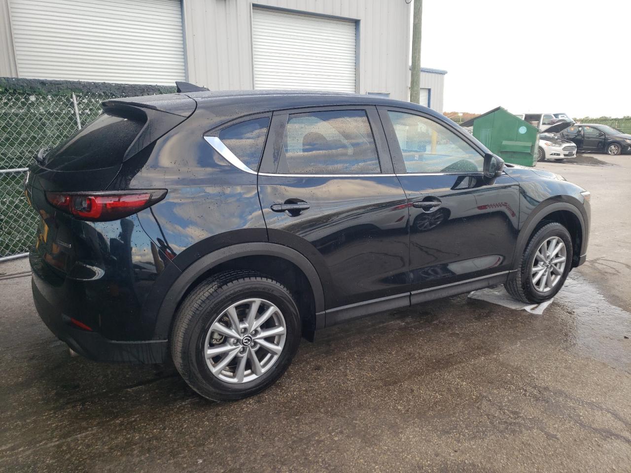 Image 3 of 2023 MAZDA CX-5 PREFERRED 2023 with VIN JM3KFBCM3P0199905