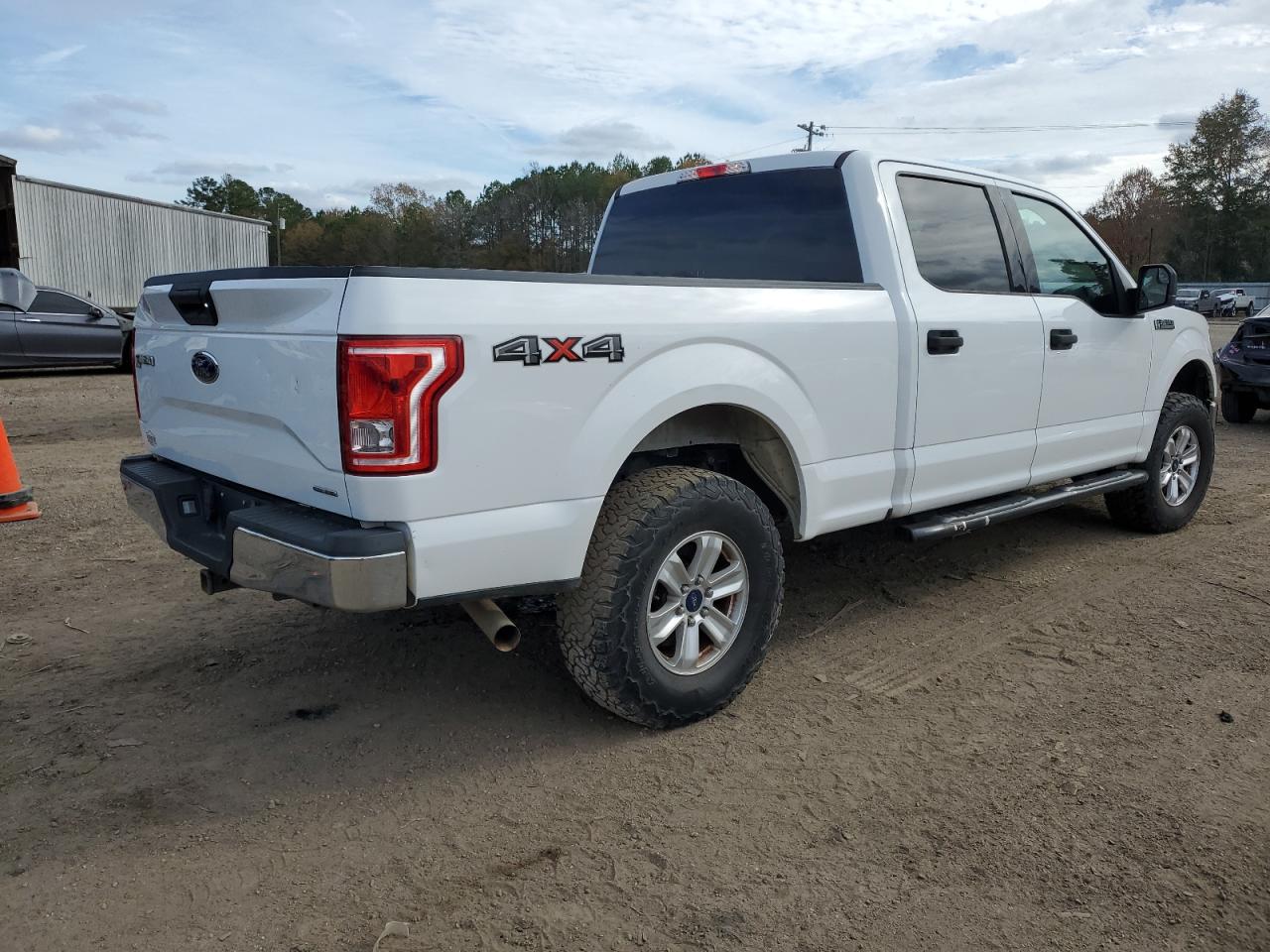 Obraz 3 z 2016 FORD F150 SUPERCREW 2016 z VIN 1FTFW1EF1GFC86704