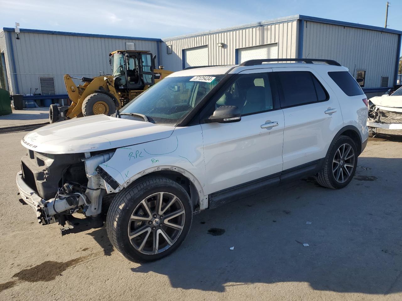 2015 FORD EXPLORER XLT 2015 image
