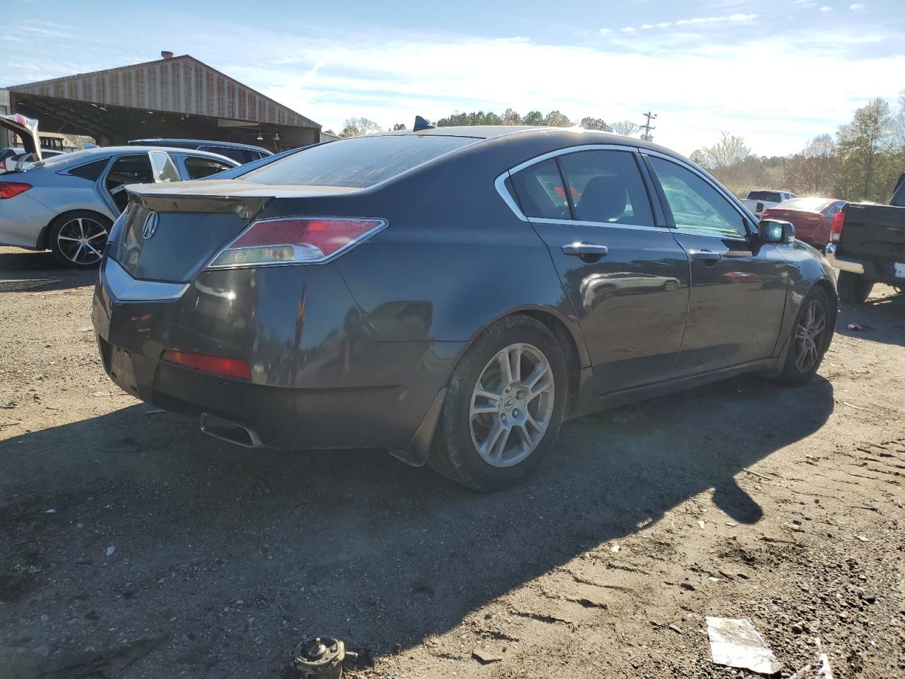 Изображение 3 2009 ACURA TL  2009 с VIN 19UUA86589A004421