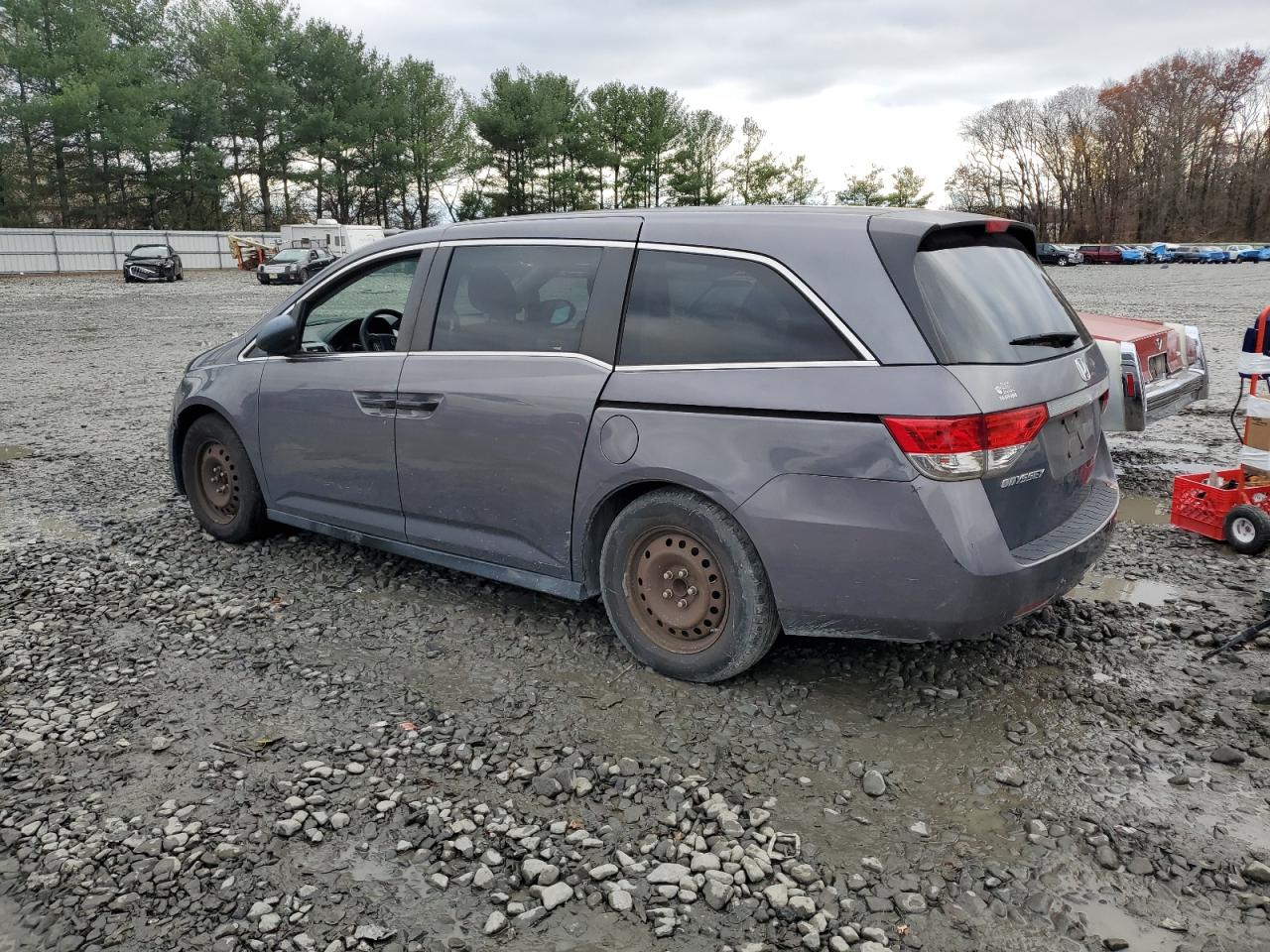 Image 2 of 2015 HONDA ODYSSEY LX 2015 with VIN 5FNRL5H21FB020866