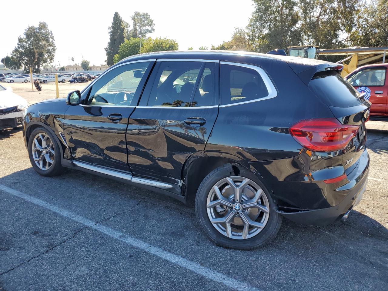 Изображение 2 2020 BMW X3 SDRIVE30I 2020 с VIN 5UXTY3C08L9C85146