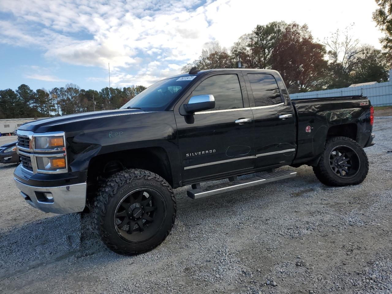 Image 1 of 2015 CHEVROLET SILVERADO C1500 LT 2015 with VIN 1GCRCREC0FZ194541