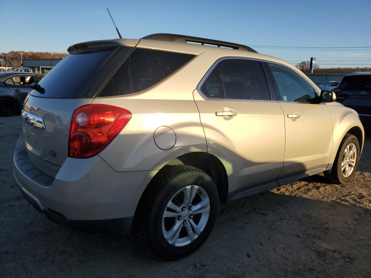 Image 3 of 2010 CHEVROLET EQUINOX LT 2010 with VIN 2CNALPEWXA6305169