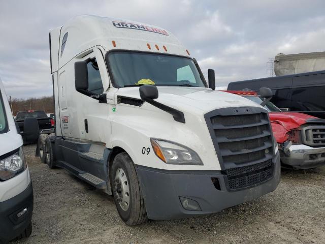 Image 1 of 2021 FREIGHTLINER CASCADIA 126  2021 with VIN 1FUJHHDR1MLMN6025