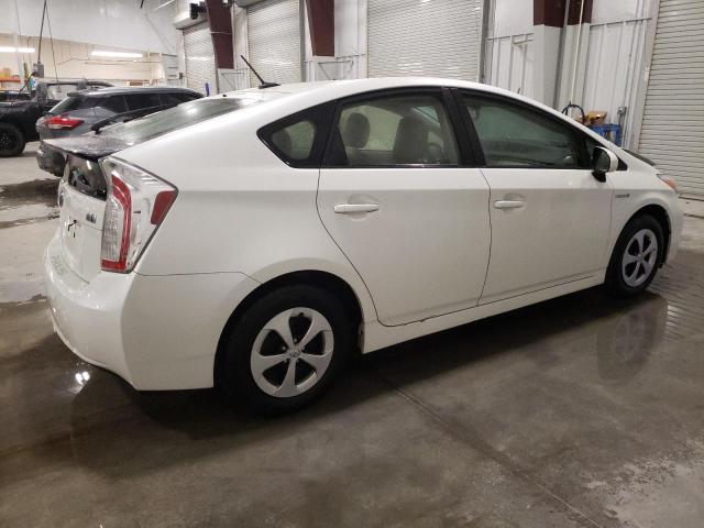 Изображение 3 2015 TOYOTA PRIUS  2015 с VIN JTDKN3DU1F0429214