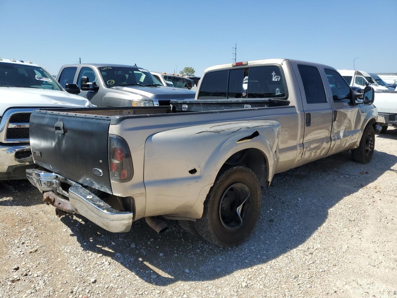 Image 3 of 1999 FORD F350 SUPER DUTY 1999 with VIN 1FTWW32F7XEB69344