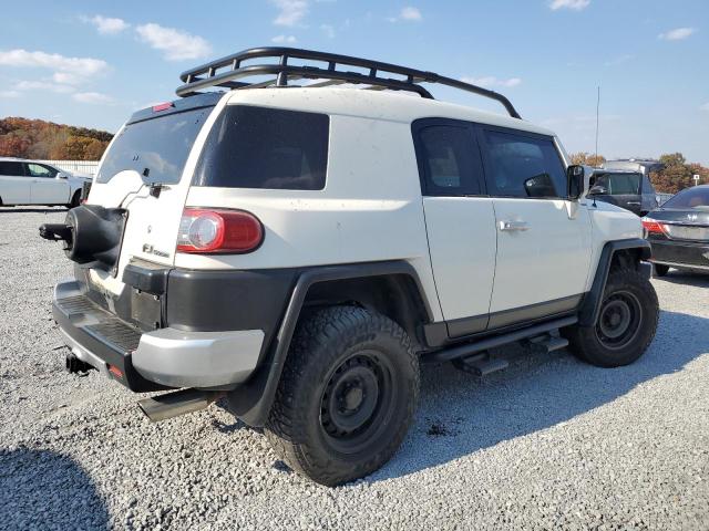 Image 3 of 2014 TOYOTA FJ CRUISER  2014 with VIN JTEBU4BF0EK193389