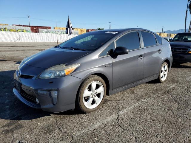 Image 1 of 2013 TOYOTA PRIUS  2013 with VIN JTDKN3DU2D5595421