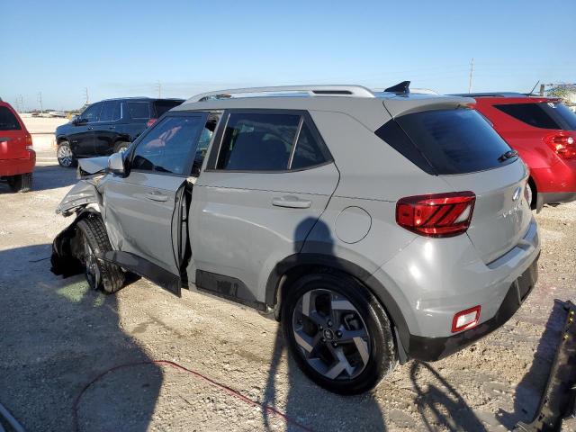 Image 2 of 2021 HYUNDAI VENUE SEL 2021 with VIN KMHRC8A37MU072054