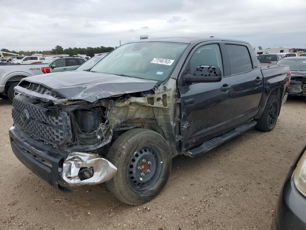 Obraz 1 z Toyota Tundra Crewmax Sr5 2021 z VIN 5TFEY5F16MX280791