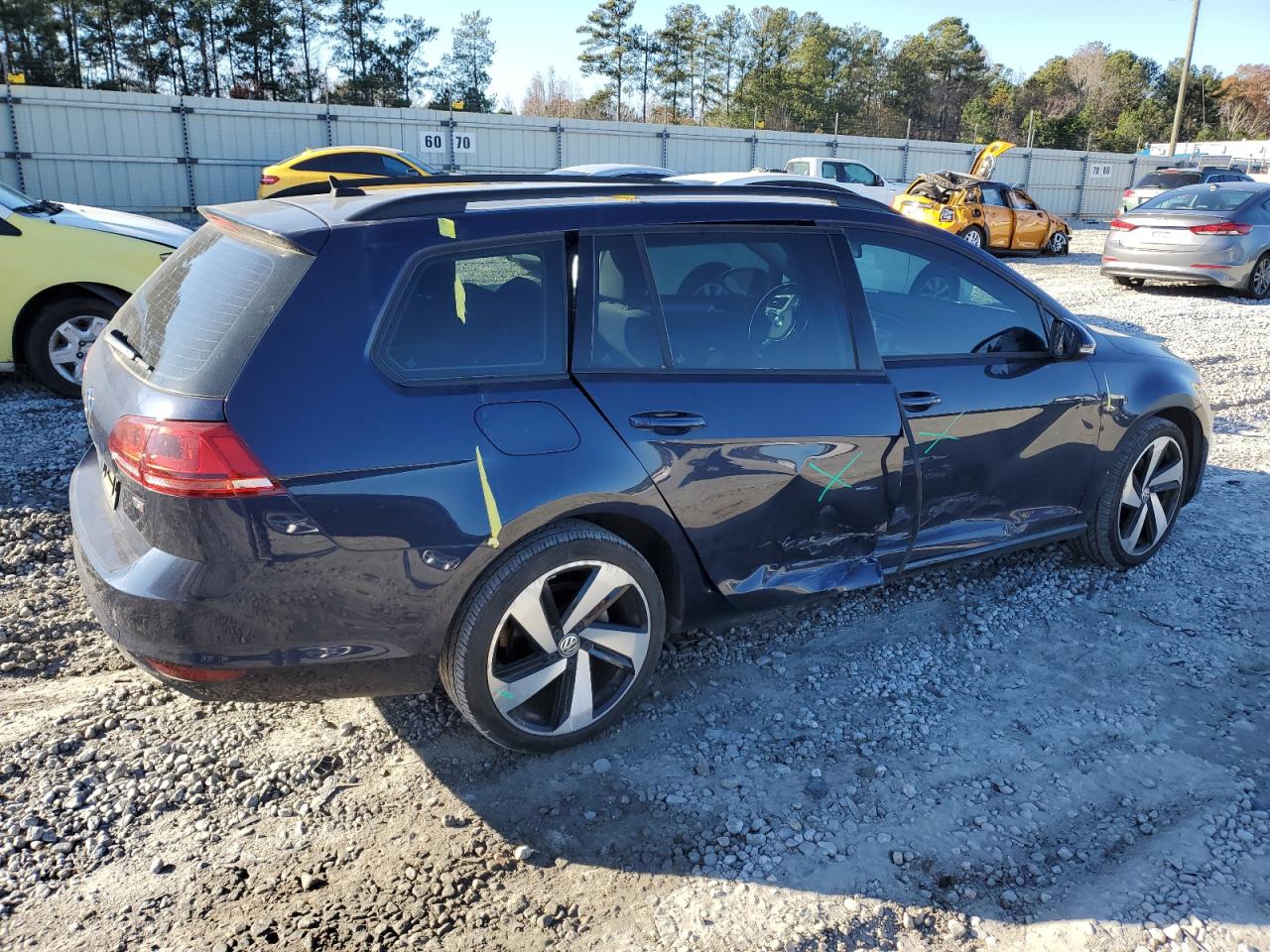 Изображение 3 2017 VOLKSWAGEN GOLF SPORTWAGEN S 2017 с VIN 3VWC17AU8HM505116