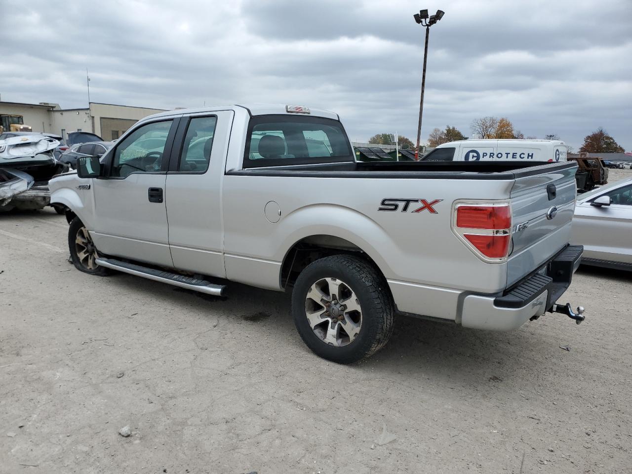 Obraz 2 z 2014 FORD F150 SUPER CAB 2014 z VIN 1FTEX1CM1EFD05775