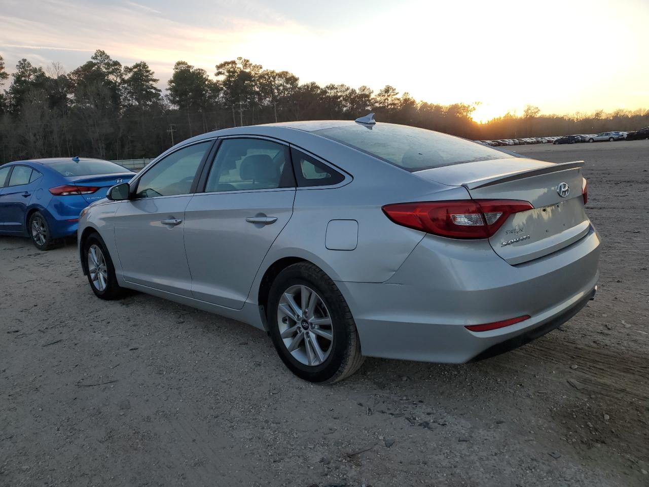 Image 2 of 2017 HYUNDAI SONATA SE 2017 with VIN 5NPE24AF0HH486530