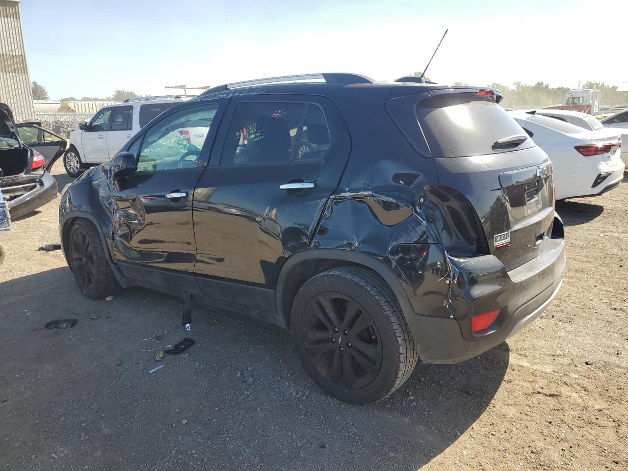 Изображение 2 2018 CHEVROLET TRAX 1LT 2018 с VIN 3GNCJLSB4JL228878