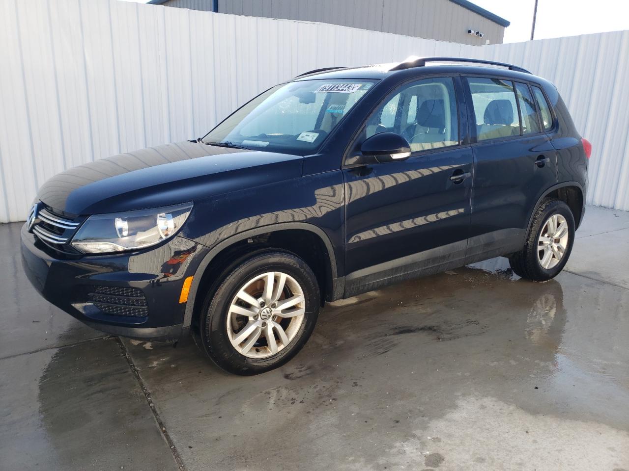 Image 1 of 2016 VOLKSWAGEN TIGUAN S 2016 with VIN WVGBV7AX0GW535816