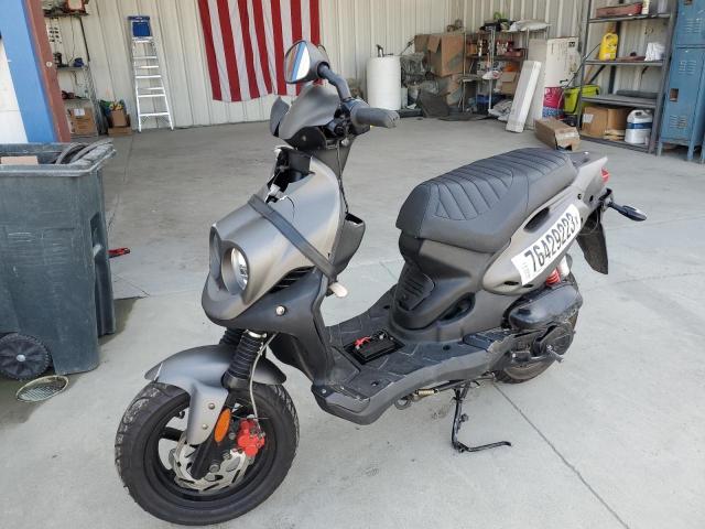 Image 2 of 2022 GENUINE SCOOTER CO. ROUGHHOUSE 50 2022 with VIN RFVPMP207N1021962