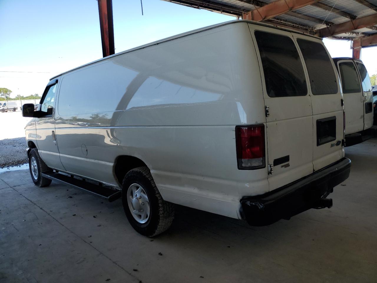 Image 2 of 2013 FORD ECONOLINE E250 VAN 2013 with VIN 1FTNS2EW1DDA00886