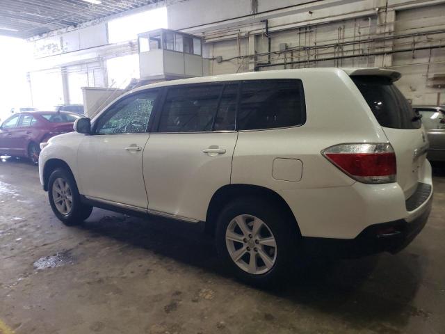 Изображение 2 2013 TOYOTA HIGHLANDER BASE 2013 с VIN 5TDBK3EH7DS180356