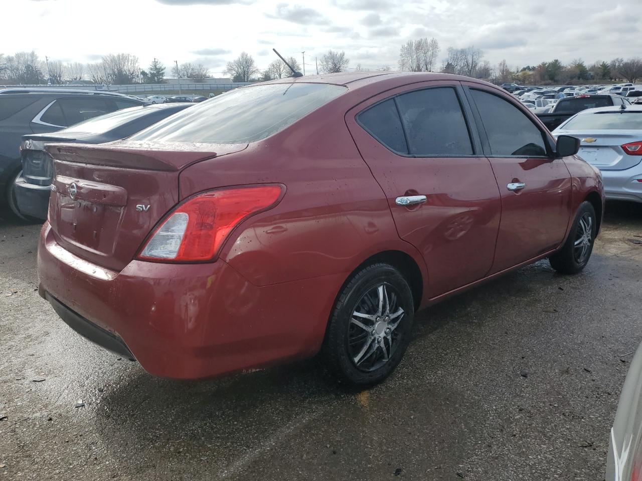 Image 3 of 2018 NISSAN VERSA S 2018 with VIN 3N1CN7AP4JL879190