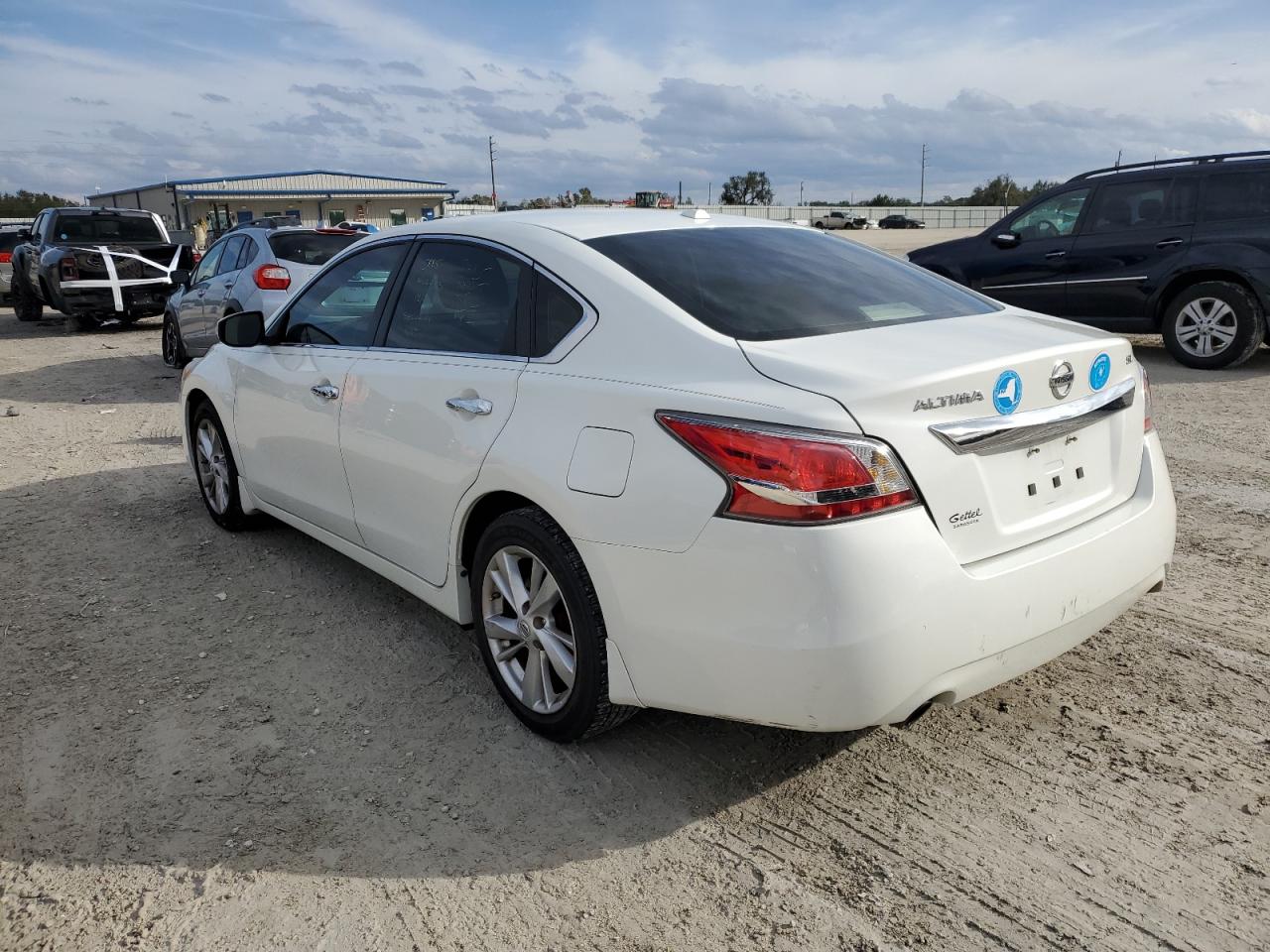 Изображение 2 2015 NISSAN ALTIMA 2.5 2015 с VIN 1N4AL3AP5FN407368