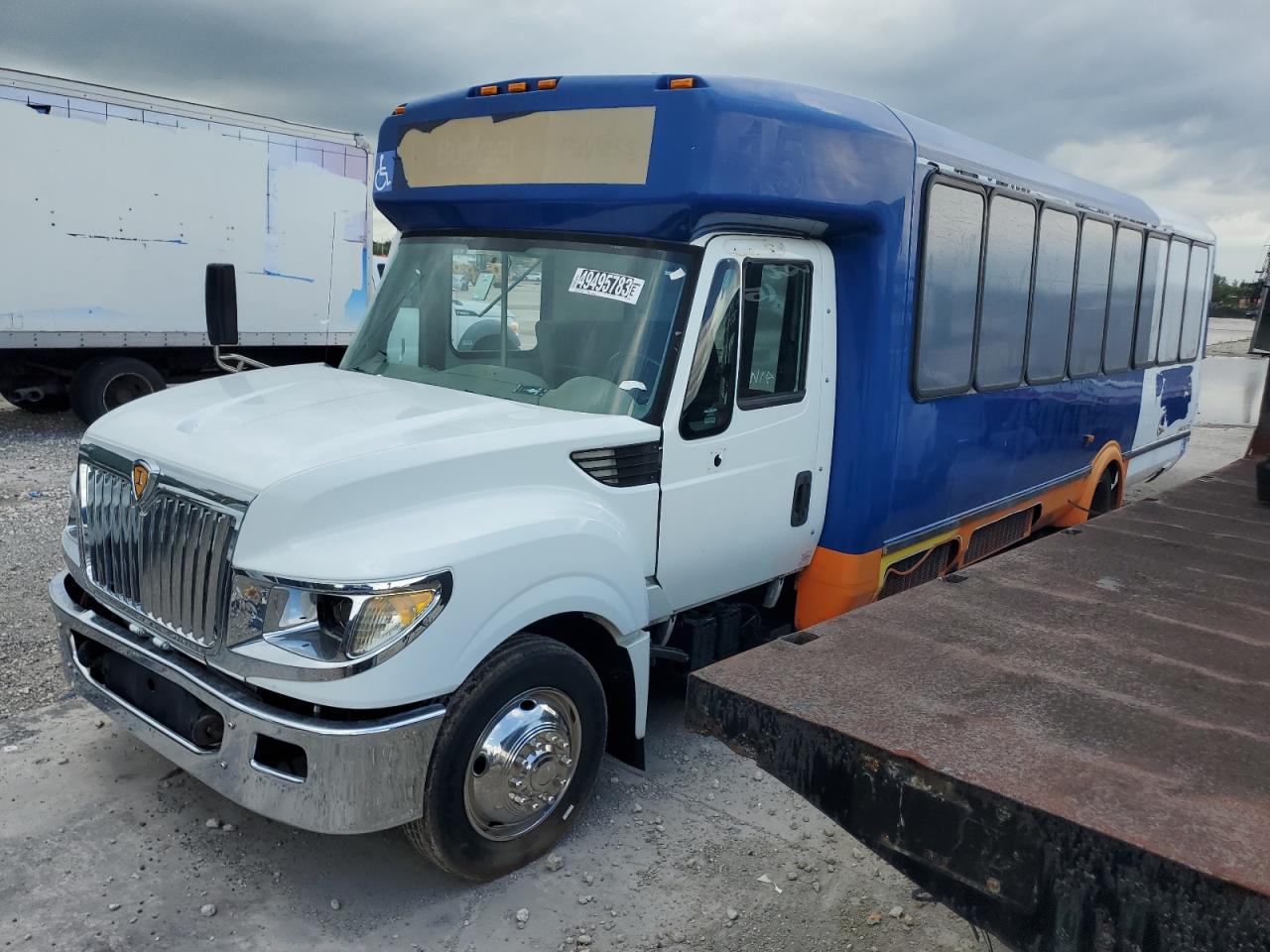 Obraz 1 z 2015 IC CORPORATION 3000 AC 2015 z VIN 5WEXWSKK4FH677826
