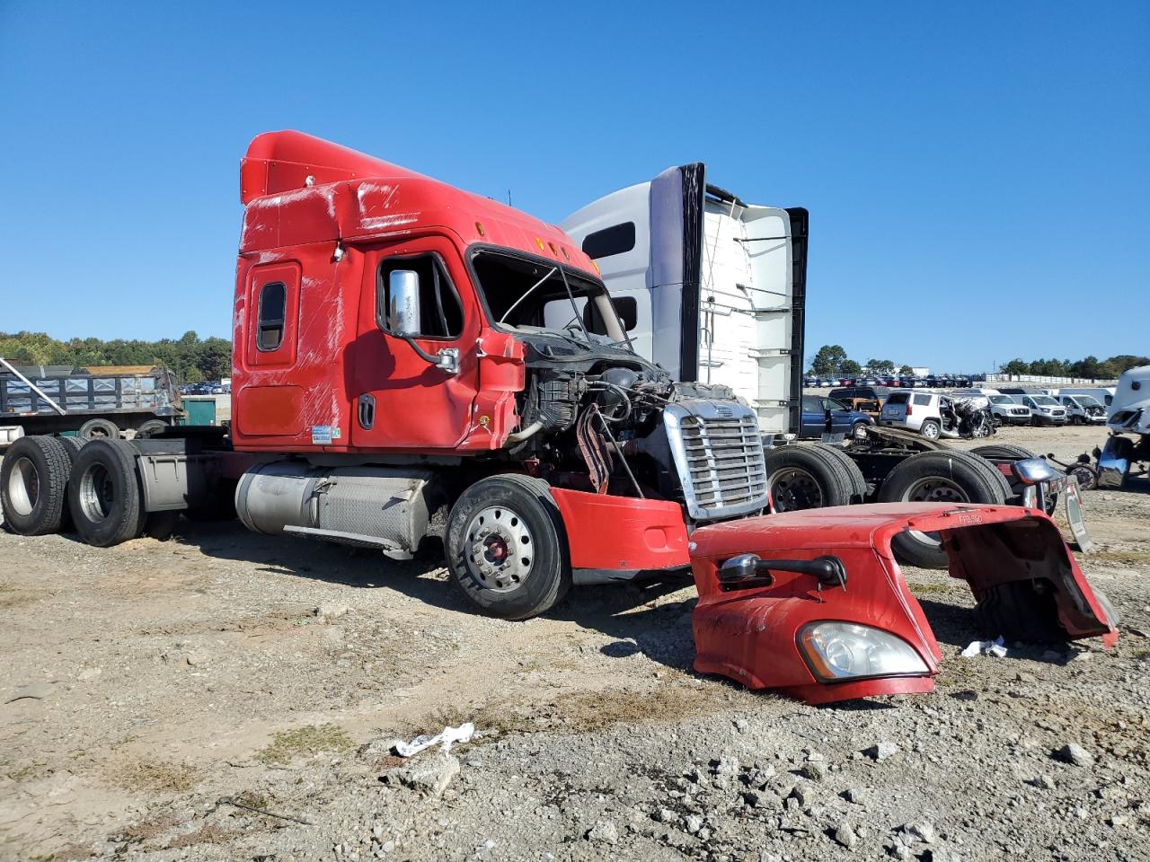 2013 FREIGHTLINER CASCADIA 113  2013 image