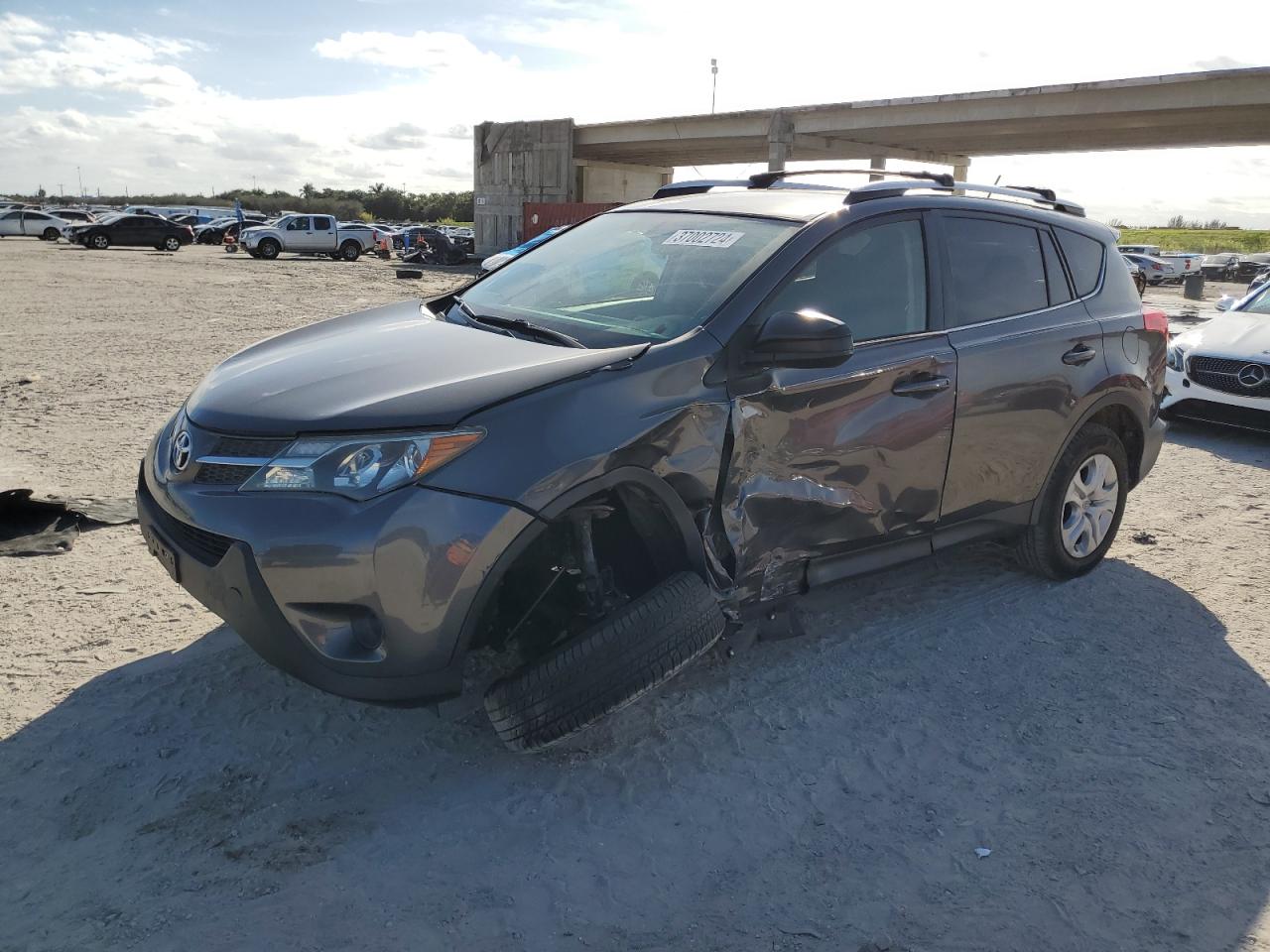 Obraz 1 z 2015 TOYOTA RAV4 LE 2015 z VIN JTMZFREV0FJ056795