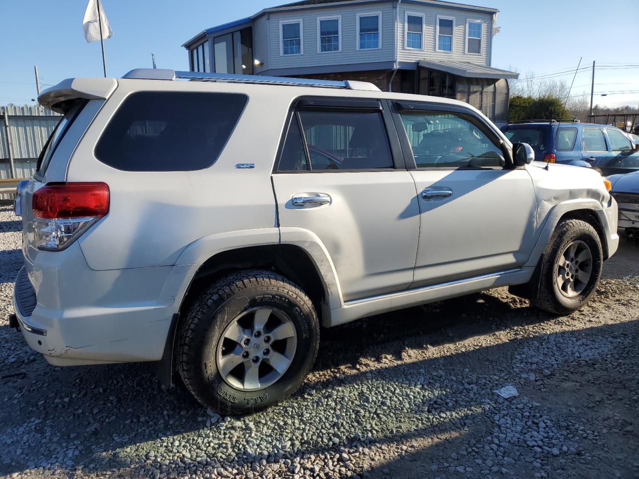 Изображение 3 2012 TOYOTA 4RUNNER SR5 2012 с VIN JTEBU5JR8C5083008