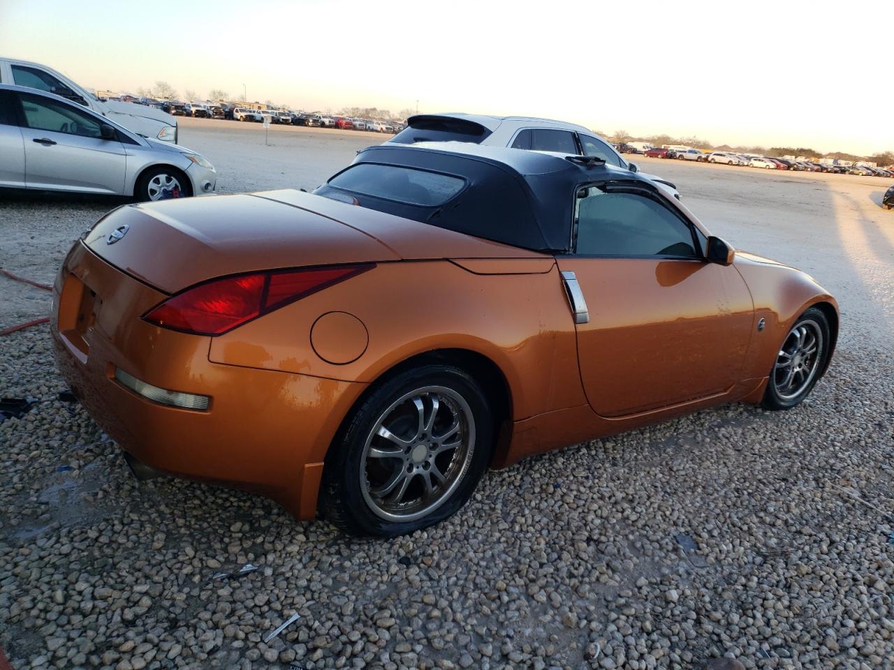 Изображение 3 2005 NISSAN 350Z ROADSTER 2005 с VIN JN1AZ36A15M759352
