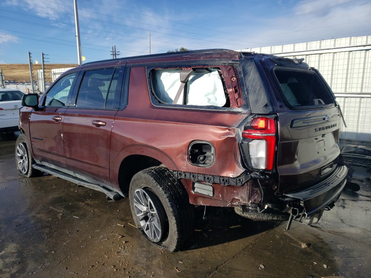 Image 2 of 2023 CHEVROLET SUBURBAN K1500 Z71 2023 with VIN 1GNSKDKD0PR223419