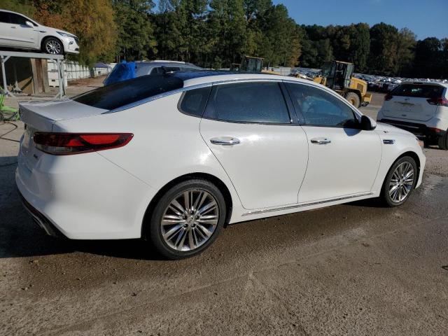 Image 3 of 2016 KIA OPTIMA SXL 2016 with VIN 5XXGV4L2XGG091565