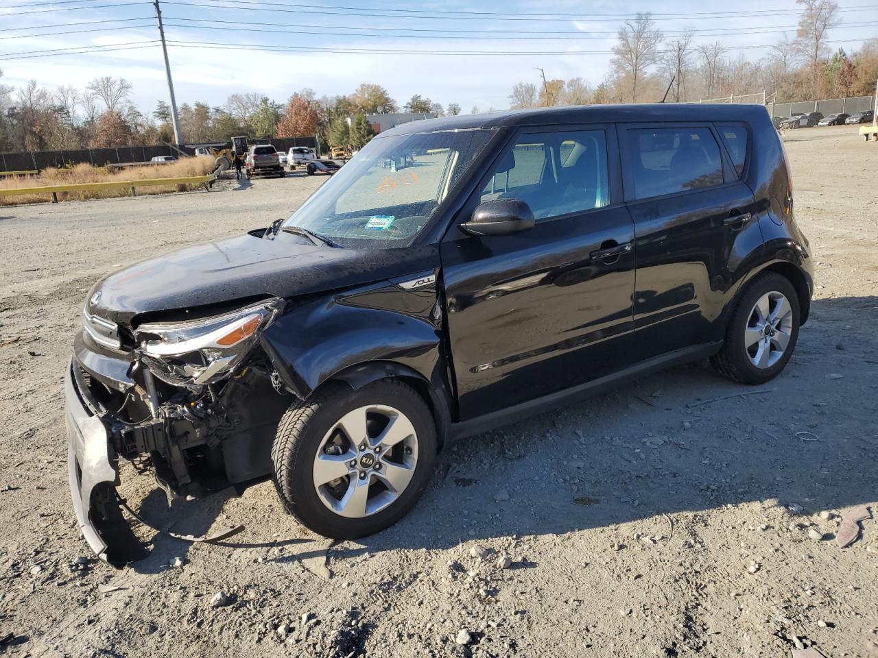 Obraz 1 z 2019 KIA SOUL  2019 z VIN KNDJN2A21K7921588