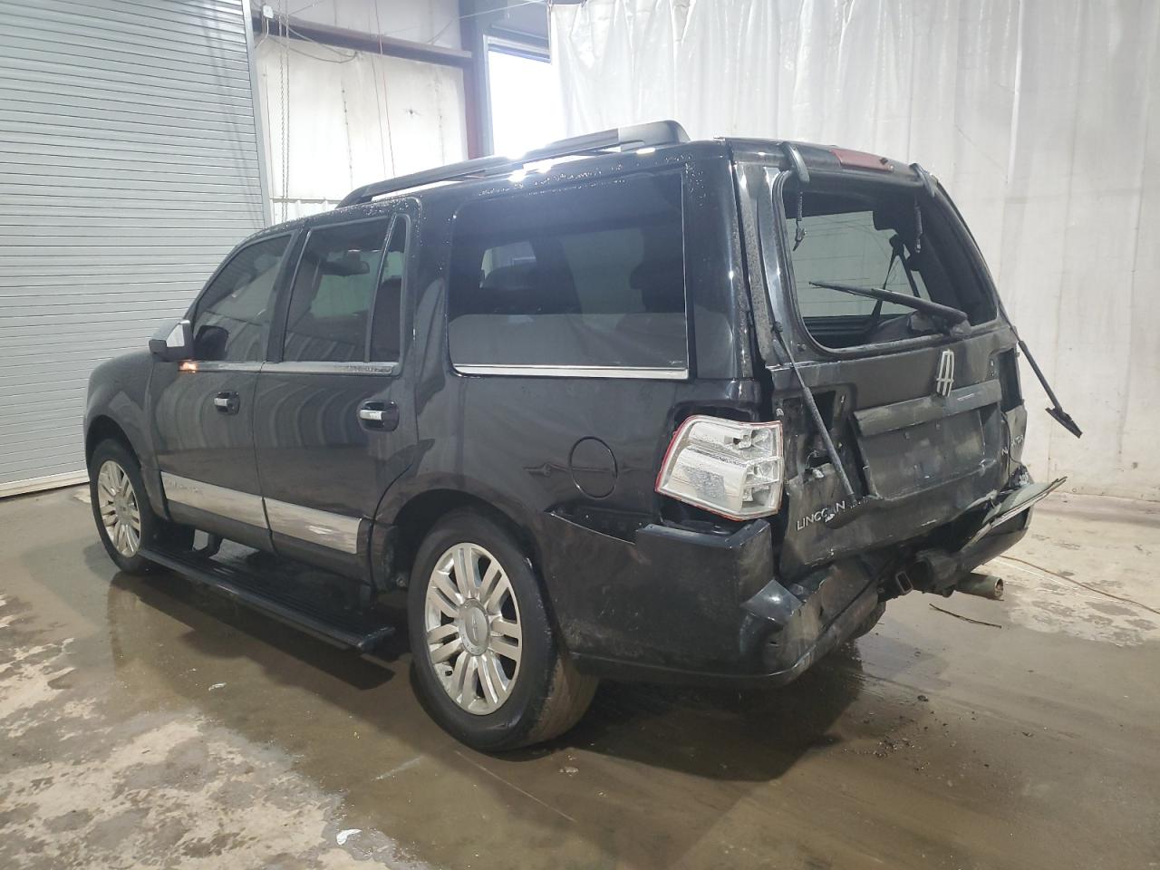 Obraz 2 z 2014 LINCOLN NAVIGATOR  2014 z VIN 5LMJJ2J56EEL06436