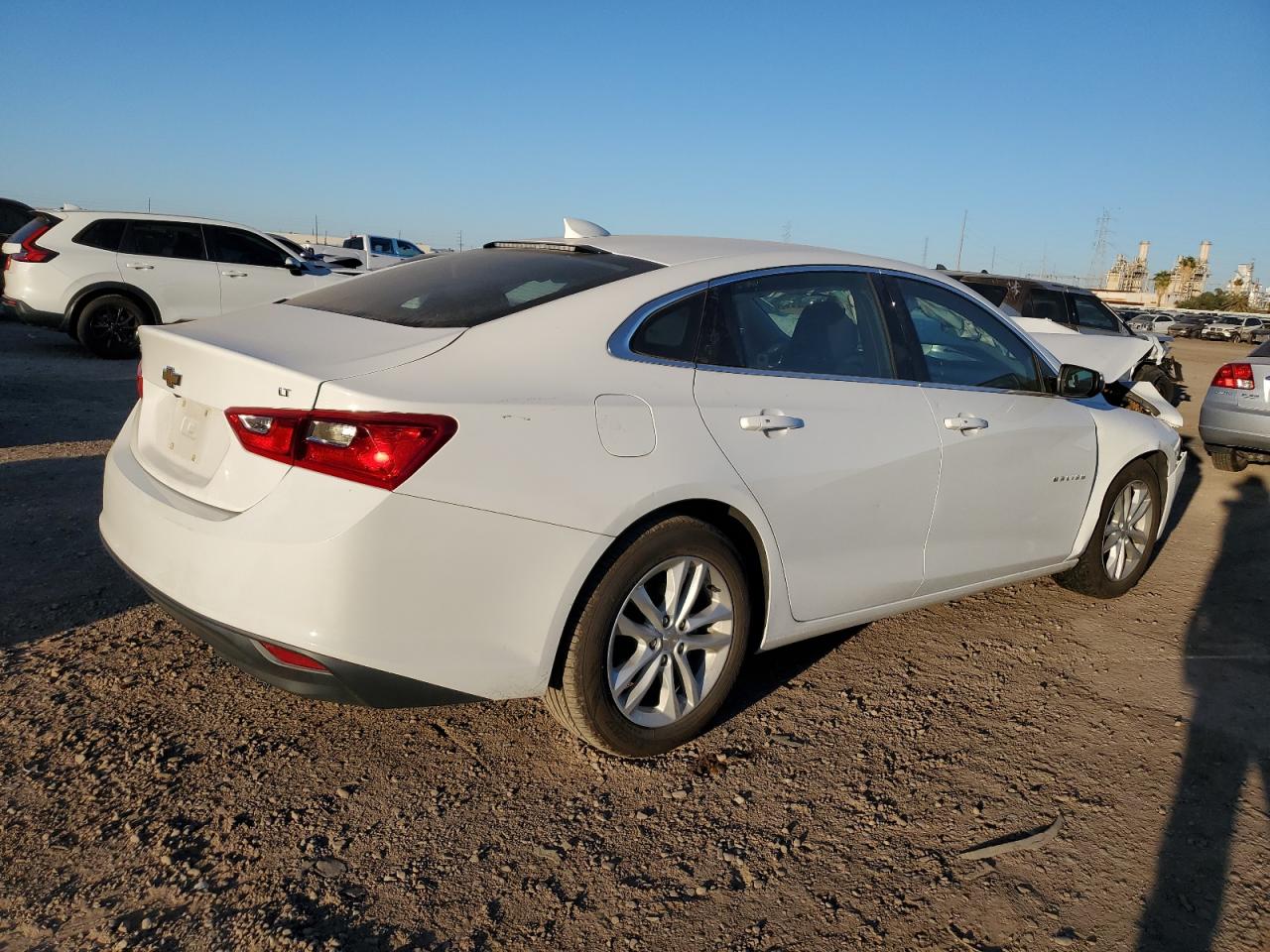 Изображение 3 2018 CHEVROLET MALIBU LT 2018 с VIN 1G1ZD5ST9JF267340