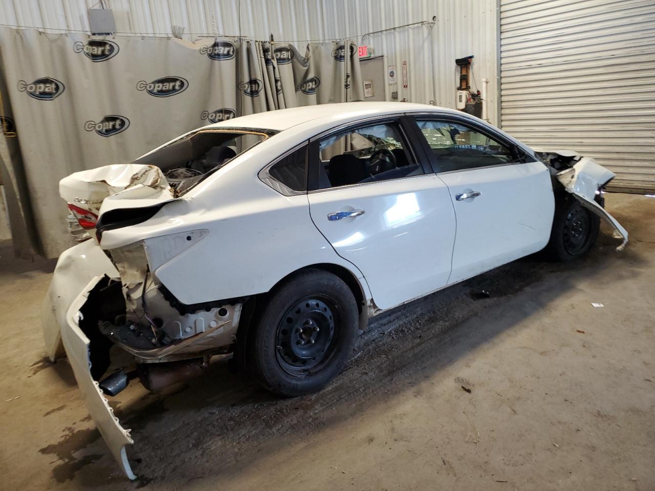Image 3 of 2016 NISSAN ALTIMA 2.5 2016 with VIN 1N4AL3AP1GC215460