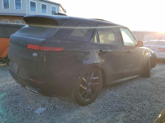 Image 3 of 2023 LAND ROVER RANGE ROVER SPORT DYNAMIC SE 2023 with VIN SAL1L9FU6PA137046