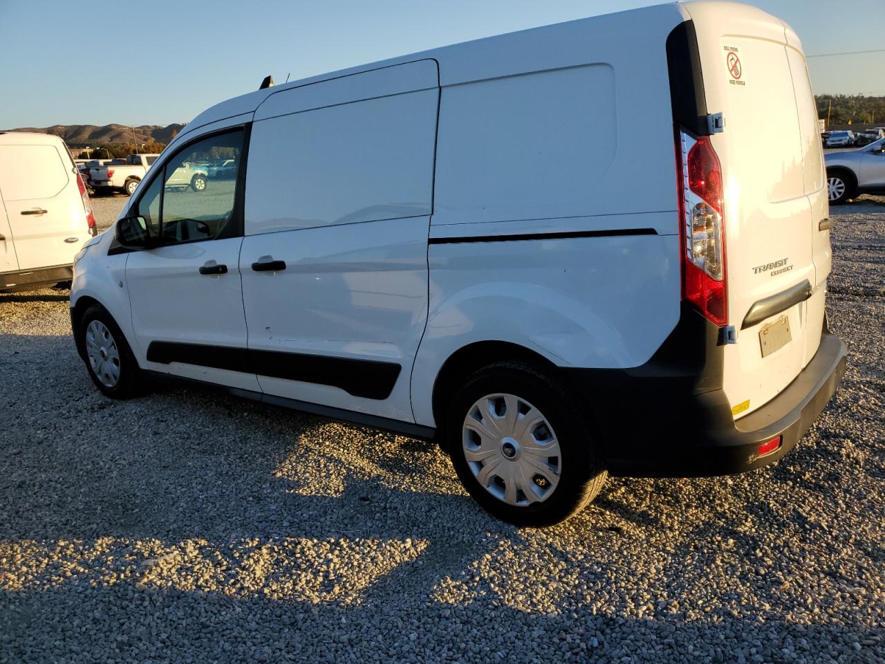 Изображение 2 2019 FORD TRANSIT CONNECT XL 2019 с VIN NM0LS7E22K1411369