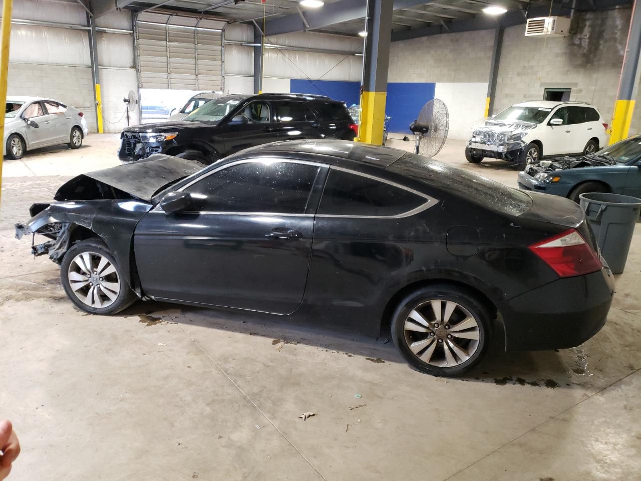 Image 2 of Honda Accord Ex 2008 with VIN 1HGCS12738A016398