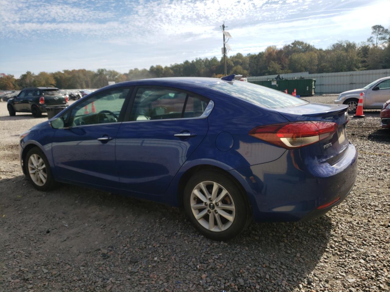 Изображение 2 2017 KIA FORTE LX 2017 с VIN 3KPFL4A77HE108932