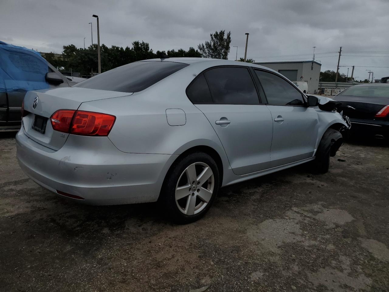Изображение 3 2014 VOLKSWAGEN JETTA SE 2014 с VIN 3VWD17AJ6EM403058
