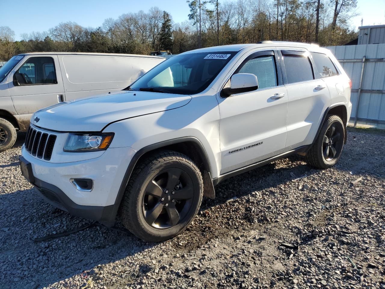 Image 1 of 2014 JEEP GRAND CHEROKEE LAREDO 2014 with VIN 1C4RJFAG6EC214256