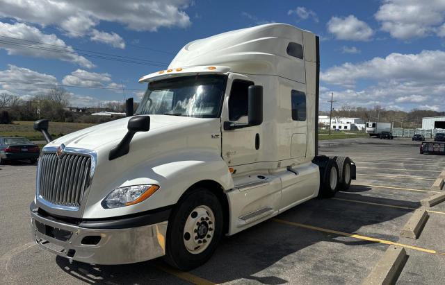 Изображение 2 2019 INTERNATIONAL LT625  2019 с VIN 3HSDZAPR8KN840966