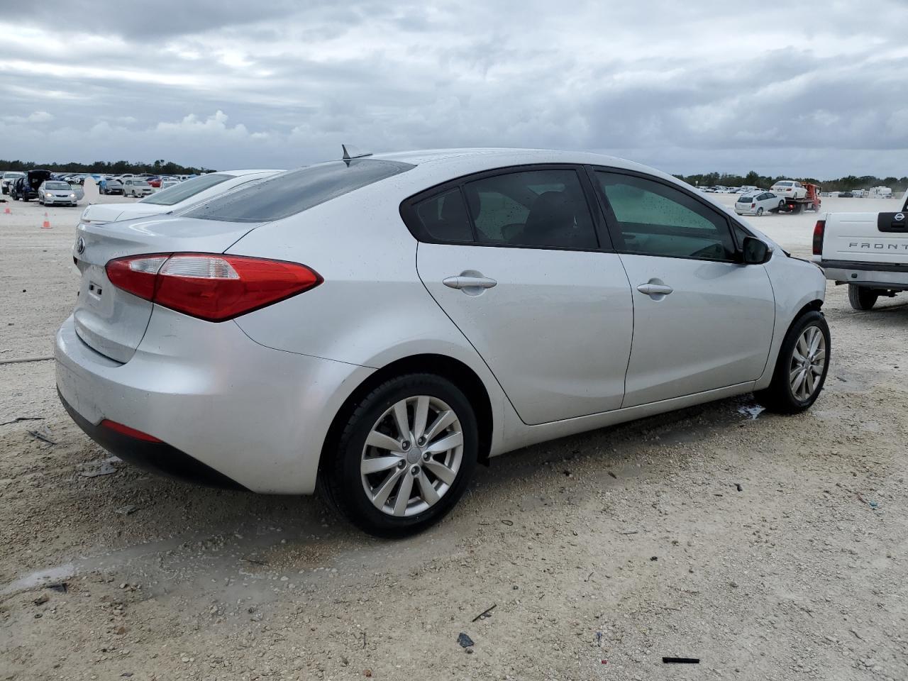Изображение 3 2014 KIA FORTE LX 2014 с VIN KNAFX4A66E5236420