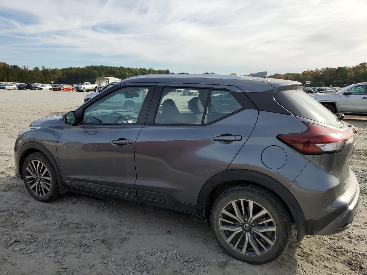 Image 2 of 2021 NISSAN KICKS SV 2021 with VIN 3N1CP5CV9ML525020