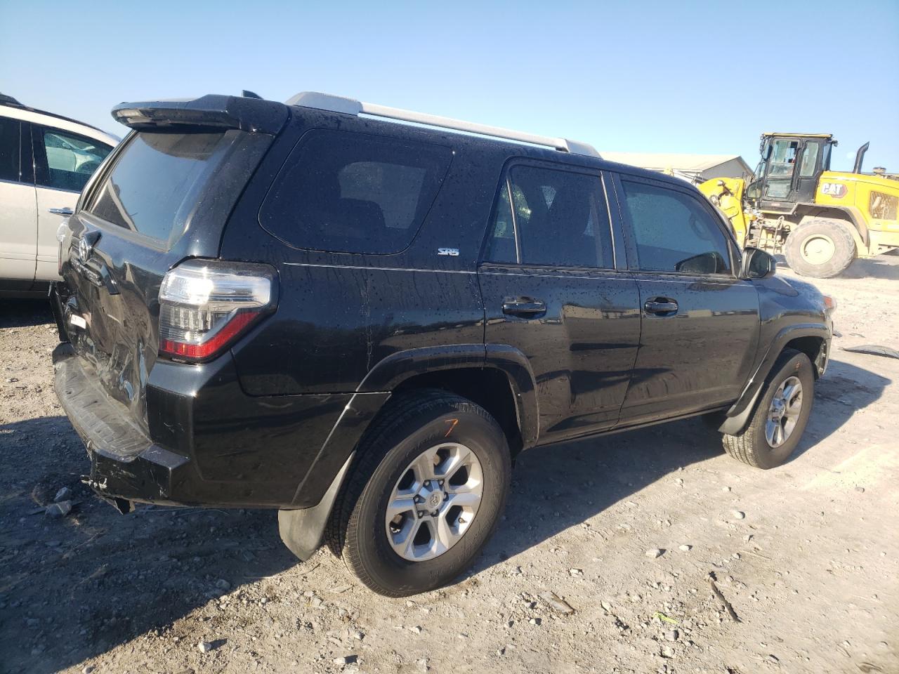 Obraz 3 z 2017 TOYOTA 4RUNNER SR5/SR5 PREMIUM 2017 z VIN JTEBU5JR1H5475268