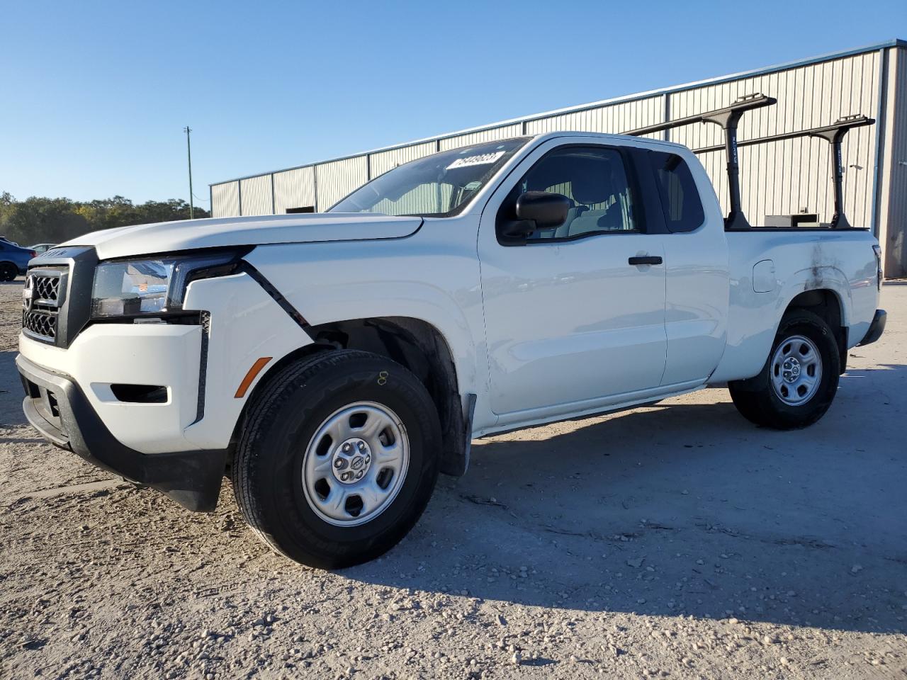 Obraz 2022 NISSAN FRONTIER S 2022