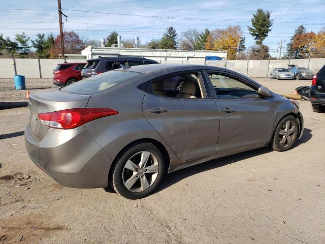 Image 3 of 2013 HYUNDAI ELANTRA GLS 2013 with VIN 5NPDH4AE9DH300298