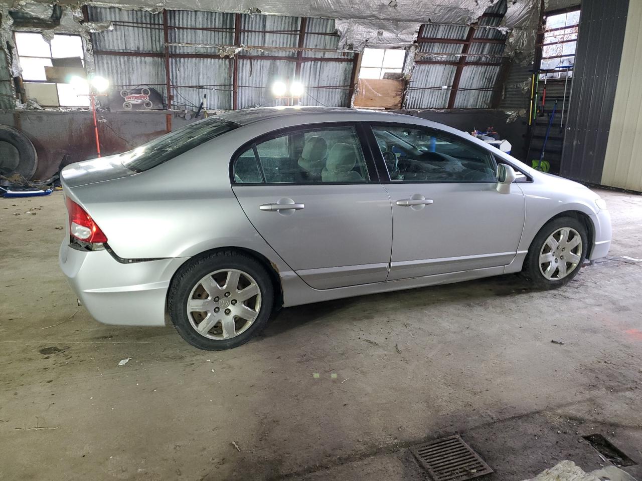 Obraz 3 z 2010 HONDA CIVIC LX 2010 z VIN 2HGFA1F5XAH534489